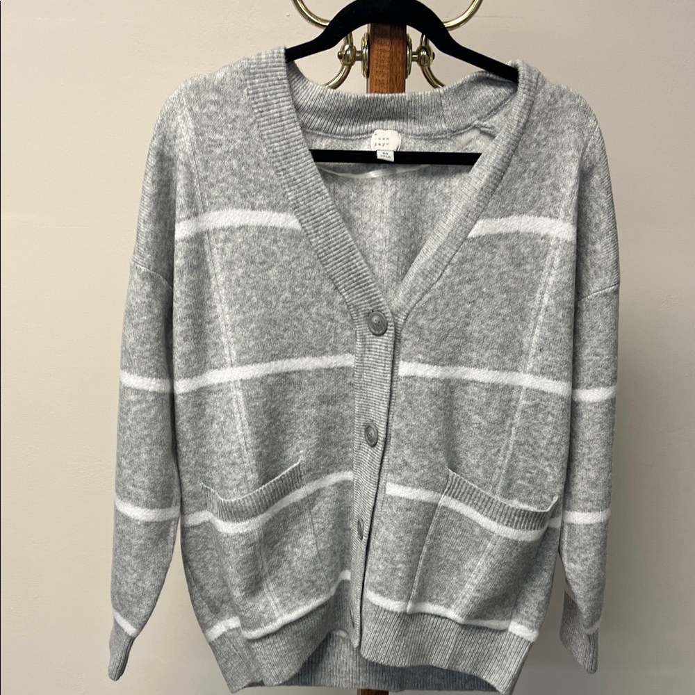 a new day Gray and White Women's Cardigan